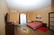 Rent an apartment, Pochayninskaya-ul, 70, Ukraine, Kiev, Podolskiy district, Kiev region, 2  bedroom, 78 кв.м, 18 000/mo